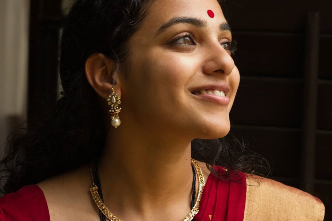 LeKshmi21R's tweet photo. ഈ combo ഇഷ്ടം ഉള്ളവർ ആയിരിക്കും എല്ലാവരും 😌❤️
@MenenNithya @dulQuer 

#Nithyamenen #dulquersalmaan https://t.co/LRbDj5yDU7