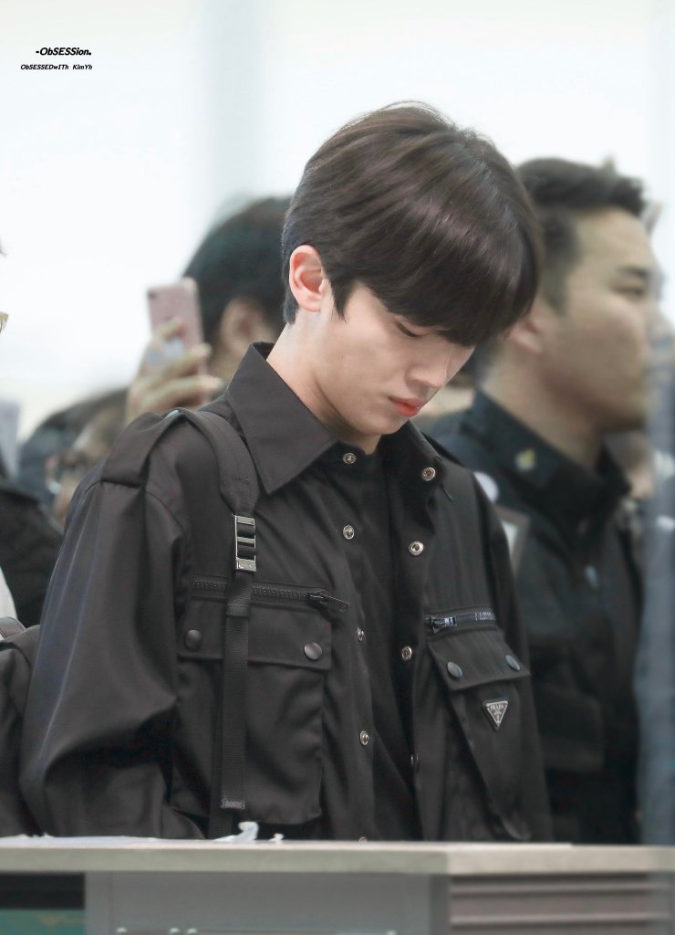 timetokyh's tweet photo. 190915 인천공항

 #김요한 #KIMYOHAN #WEi @WEi__Official https://t.co/8VHhUTbzi1