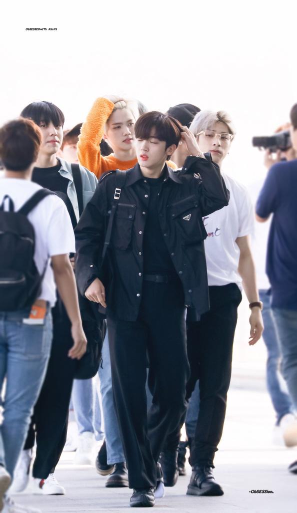 timetokyh's tweet photo. 190915 인천공항

 #김요한 #KIMYOHAN #WEi @WEi__Official https://t.co/8VHhUTbzi1