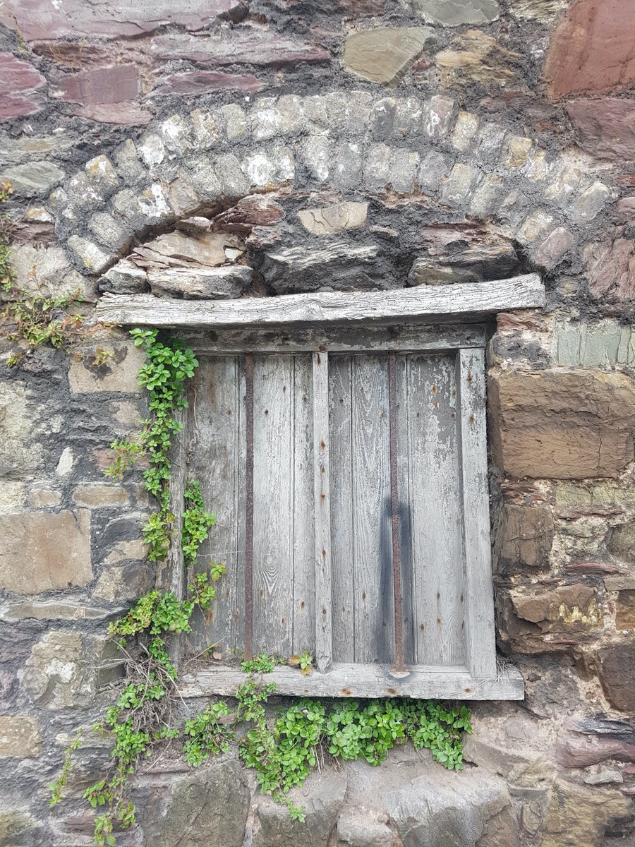 there is something quite beautiful about this decaying property in Cork check out the details of the arch, the shutters & the stone work #decay  #heritage  #Ireland  #respect