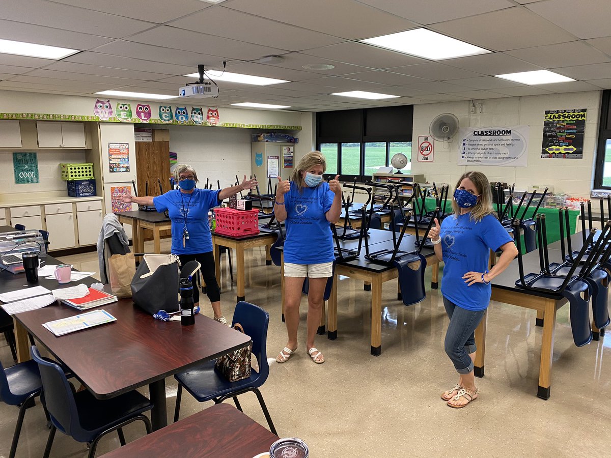 BrunswickEdu's tweet photo. Just completed the morning session of online learning at @BCSDCrestview   Our students and parents are doing an outstanding job! #BrunswickPRIDE @BrunswickCSD https://t.co/iL5NzfaNER