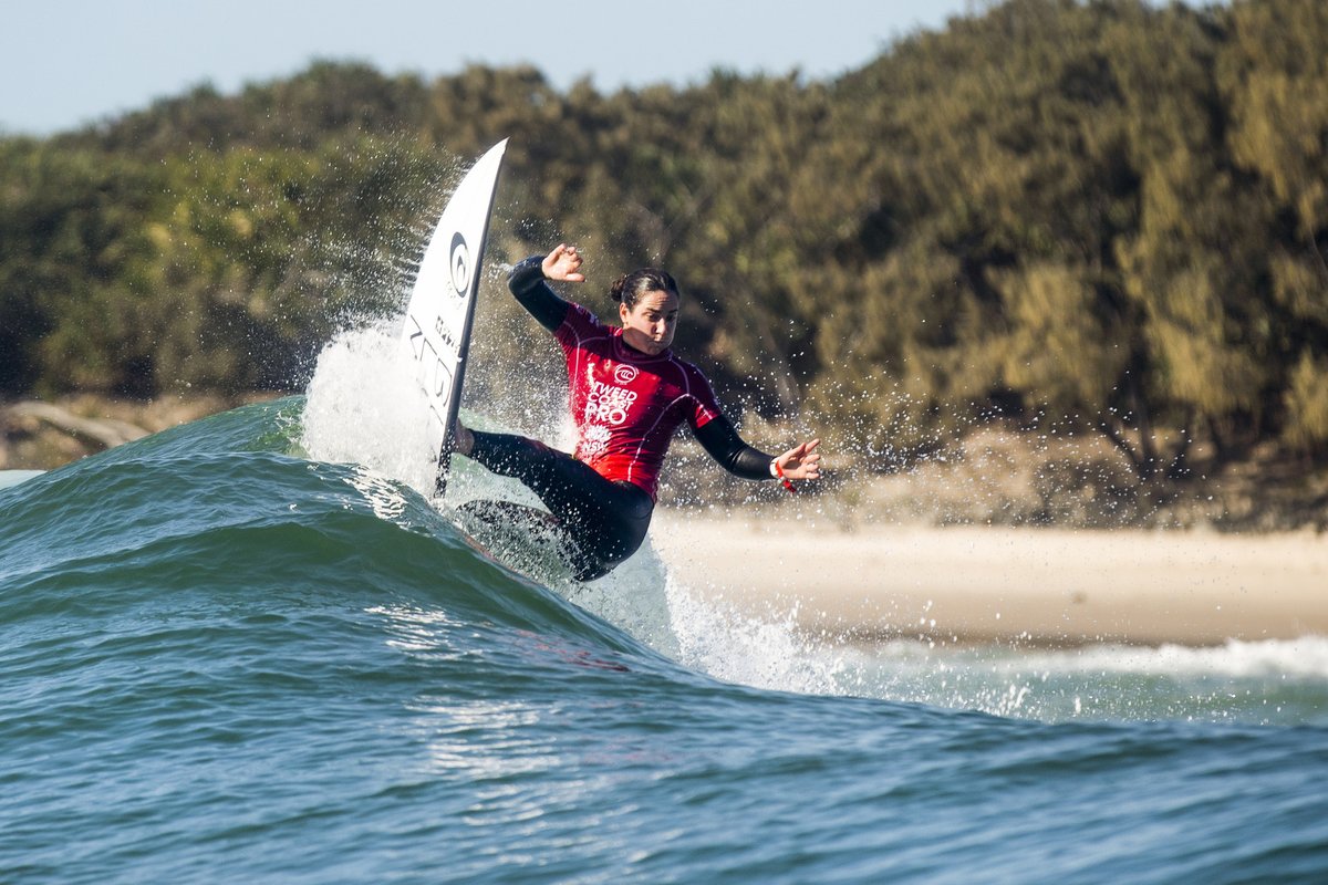 PlaneteSurf's tweet photo. #TweedCoastPro : Tyler Wright en force, Ethan Ewing s'affirme
β‘οΈ https://t.co/hcFk15OsYP https://t.co/0Wkw99589h