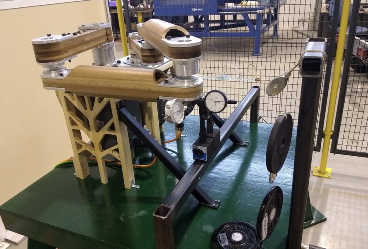 cyrilmonharoul's tweet photo. Pour diminuer l’impact environnemental, des chercheurs nantais ont mis au point #RobEcolo, un robot industriel fabriqué en bois ! 😮 👍
#RobotiqueIndustrielle #UsineDurable #Nantes
https://t.co/rz8pnJWos6 https://t.co/TDm5dkJWmn