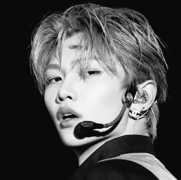 I can& #39;t remember exactly the moment when i started to love you in this strong way but i know exactly why i do.lemme start with your talent: your dancing, your moves, your face when you do what you love, the energy you radiate