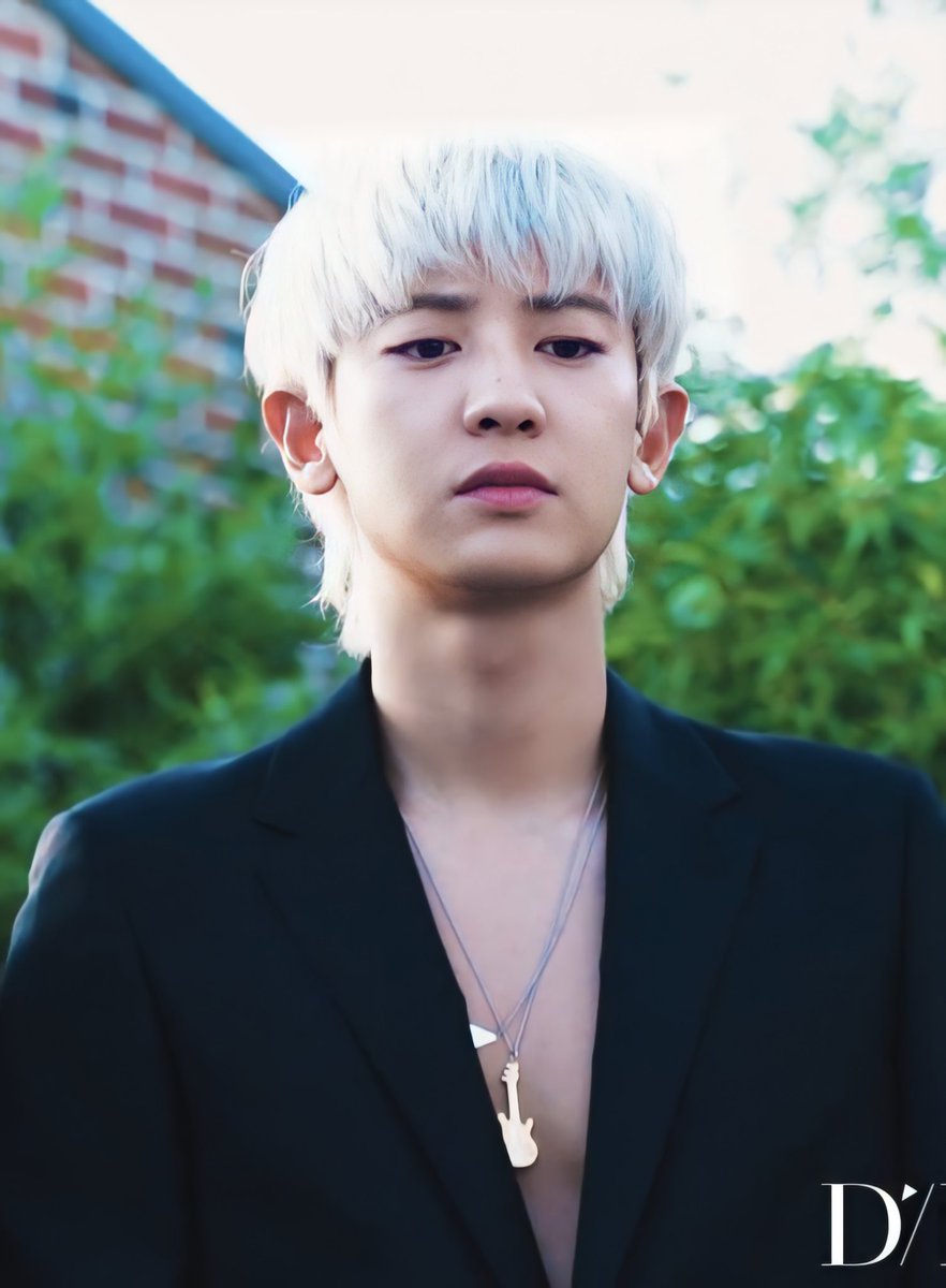 chanyeol pics tweet media