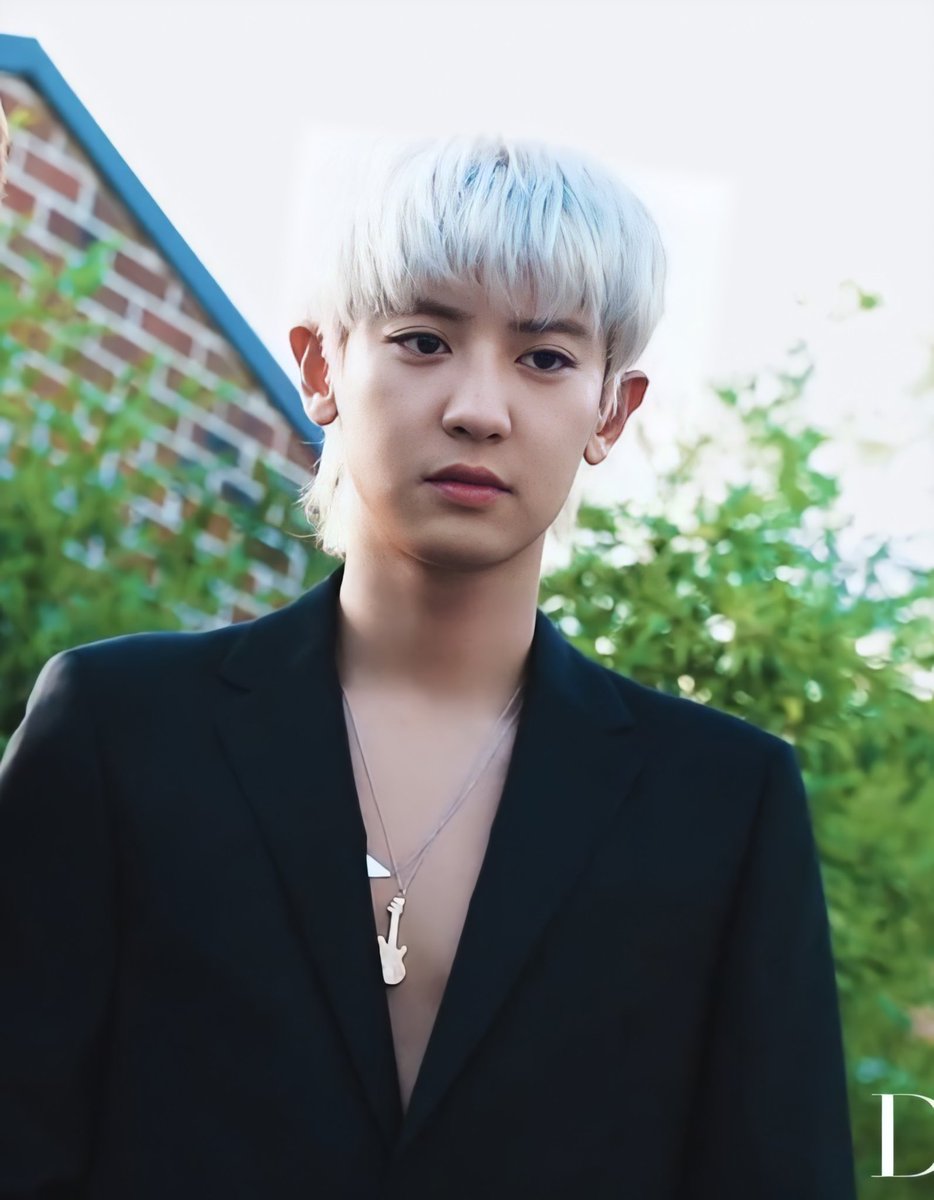 chanyeol pics tweet media