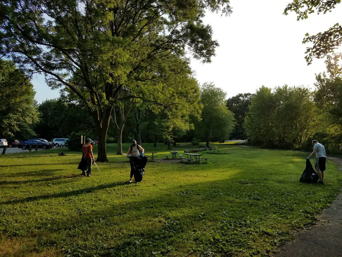 Philadelphia Parks & Recreation tweet media