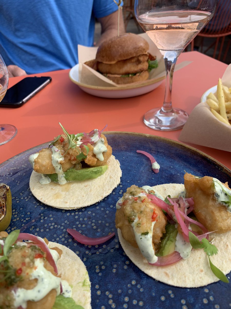 MortgageSusanne's tweet image. Great recommend en route home @bridgeofallan1 near Dunblane and Stirling #friendsofmine restaurant with amazing food, monkfish tacos were divine ,sat outside in the sun ,which was nice !after our biblical weather experience in the Highlands !#endofholiday #letdietcommence