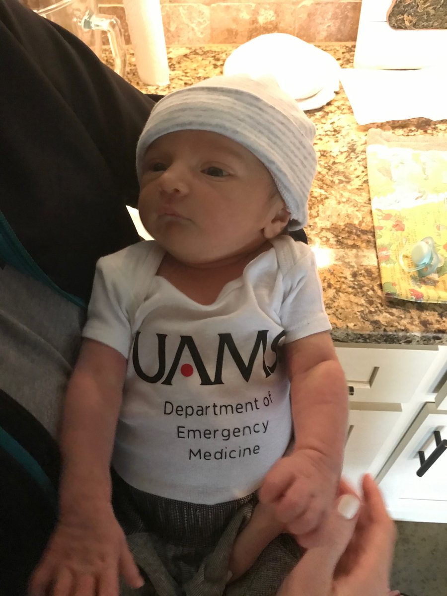 CALLING ALL #EMBOUND MOMS AND DADS!!
Check out our Zoom Hangout tonight 6-7 PM - "Residents Raising Kiddos" for some insight on being a resident parent!
Sign up here -> https://t.co/VphnUTPhTt
#uamsEM #arkansasEM #emresidency #EmergencyMedicineLife #residencylife #academicEM https://t.co/bWplLfoZ1l