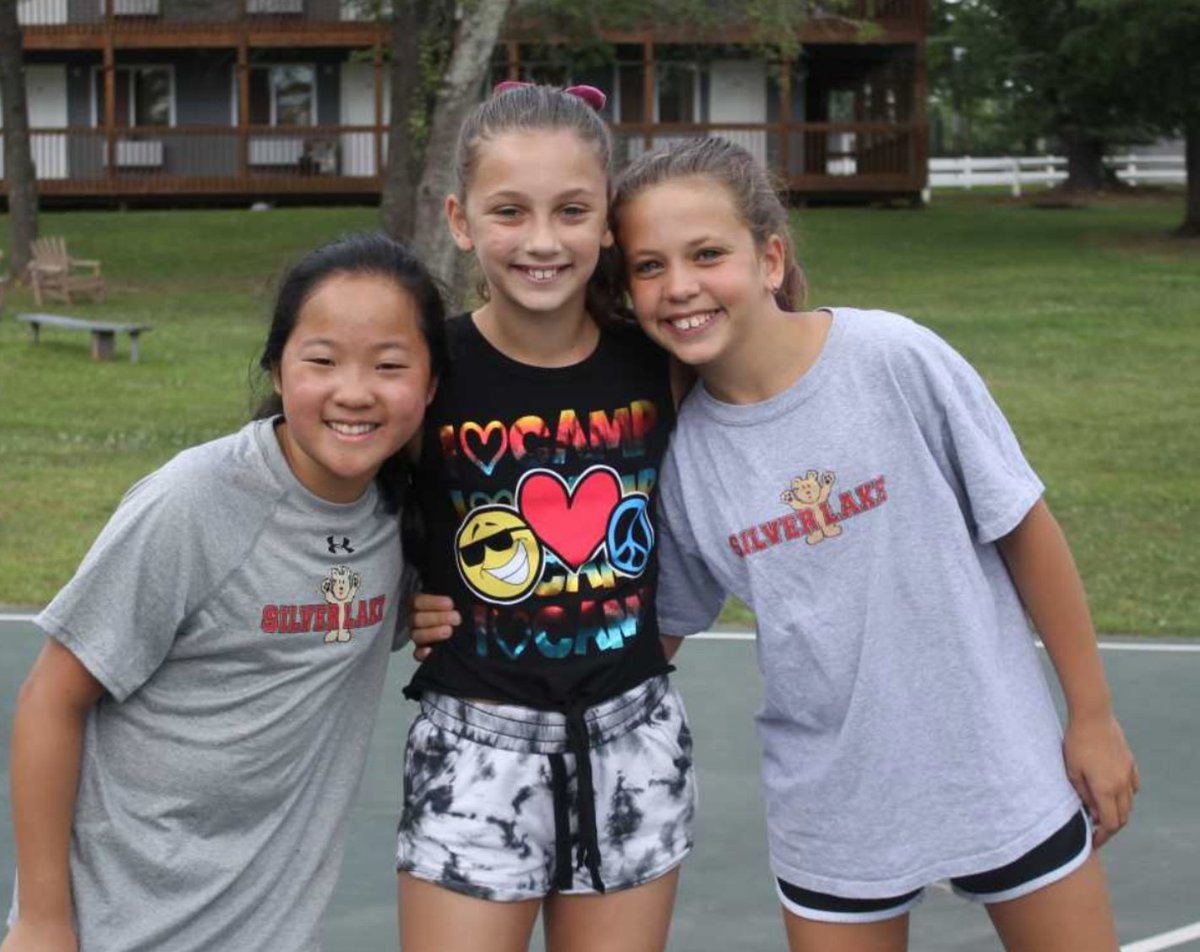 silverlakecamp2's tweet photo. Did you know today is Fortune Cookie Day? We've got a fortune for all of you campers: "Everywhere you choose to go, friendly faces will greet you." We hope you all choose to come back to camp next year! https://t.co/dIShsU11Us