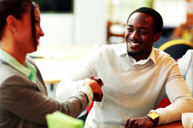 ChristyATucker's tweet photo. Do you need a mentor or a network? While it might be tempting to ask someone online to mentor you, a network of support will likely be more effective than a single one-on-one mentor. From my archive. https://t.co/tDm1jJ70wN https://t.co/WTnRrHTBOl