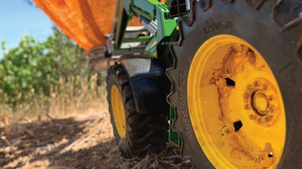 CognitionFoundr's tweet image. 1 week away from @IBM #BlockpARTy Episode 4: #Sustainability! Hear the speakers discuss how sustainability solutions built with @IBMBlockchain are helping businesses move forward with transparency, responsibility &amp;amp; accountability. Register at buff.ly/3iwZC9c.