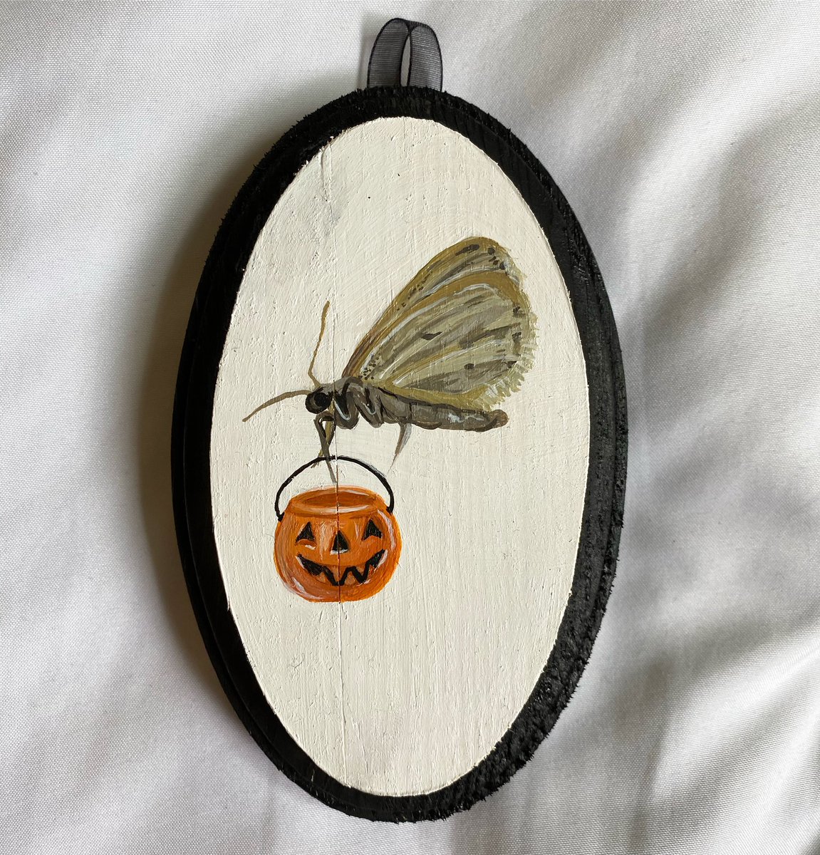 Maken_Creations's tweet photo. Tiny trick or treaters 🥺 https://t.co/IIMwCAuXrc