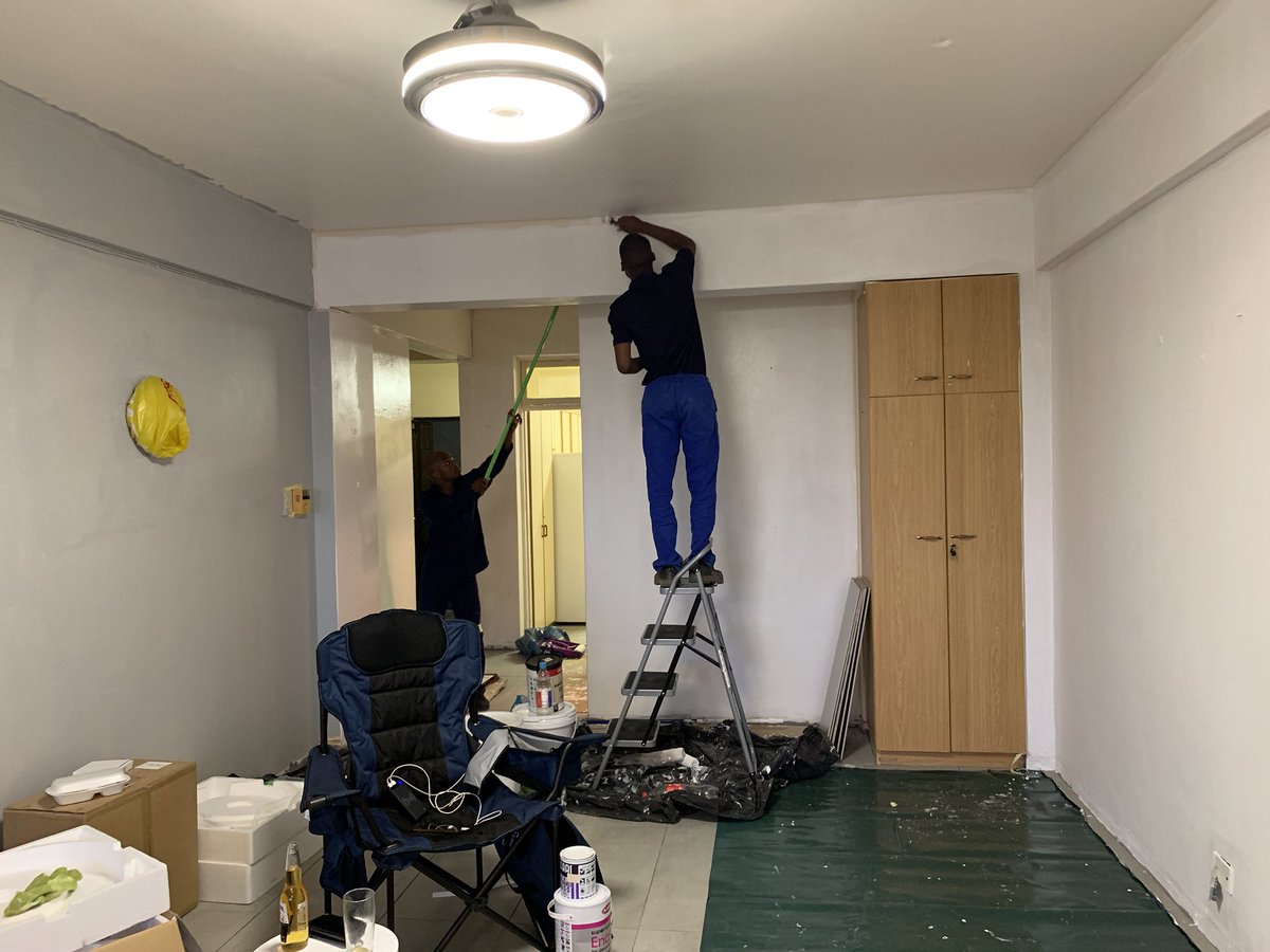 Ndiks17's tweet photo. Renovations renovations as we paint and prepare our holidays home. @pstokvel @oGatsheni17 https://t.co/Z7IucpHlLE