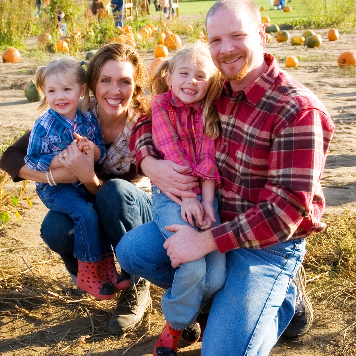 Ready to have some Family Fun? Our Family Fun This Fall package includes up to 4 tickets to Back Home-on the Farm! Activities include a corn maze, pumpkin patch, campfires, and more! Visit our  website or
ow.ly/AD3350BqBDw
#familyfun #pumpkinpatch #cornmaze #harrisonburgva