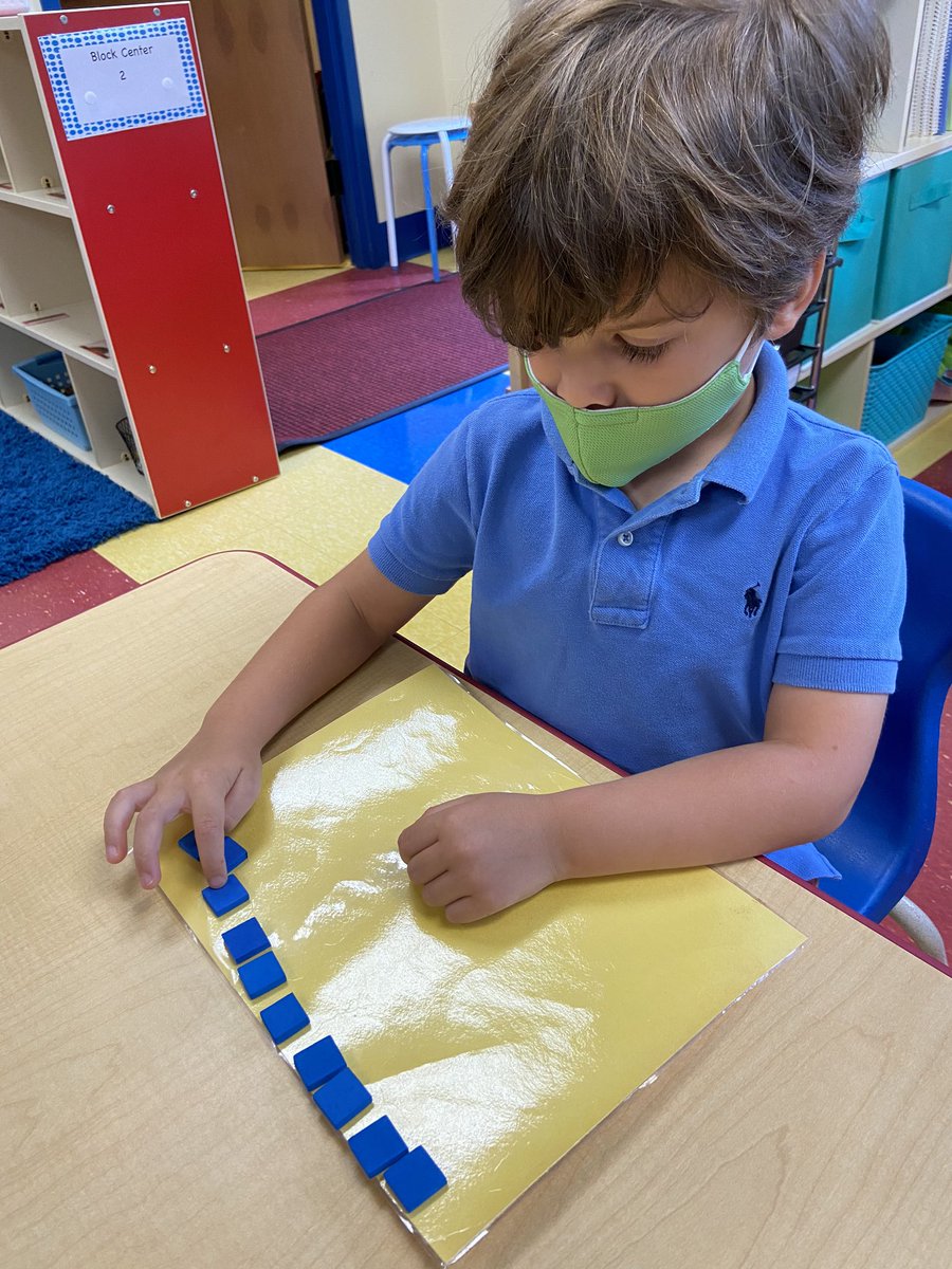 skerrtrinity's tweet photo. How can we be sure we count ALL of our squares?? These Pre-K students practiced touching and moving each square during our dump and count activity! #trinitylearns https://t.co/0UZBZFtvbJ