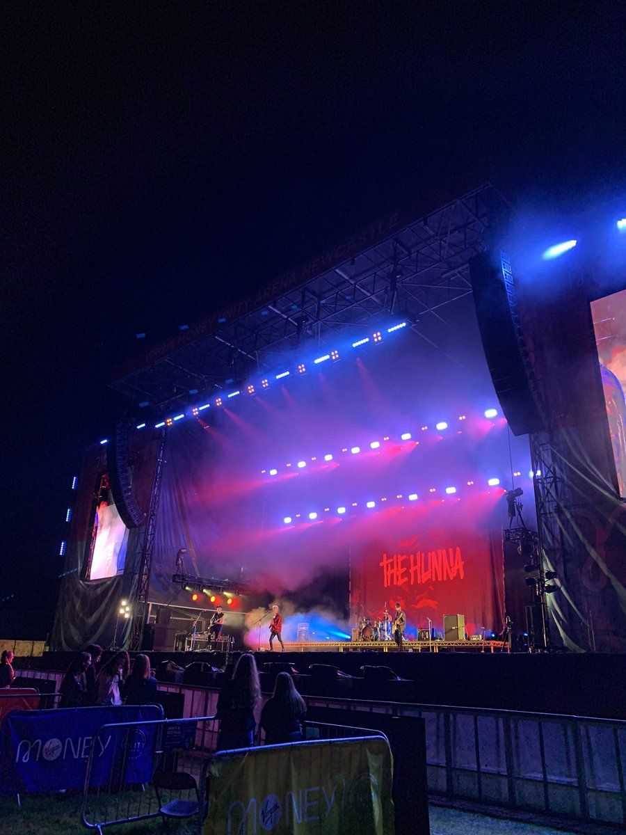 VMUnityArena's tweet image. LET’S GO @THEHUNNABAND ⚡️ #VMUnityArena