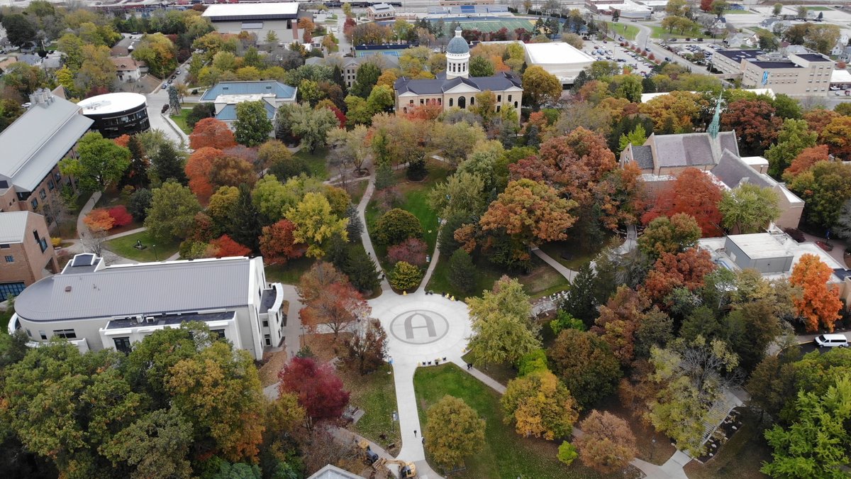 Augustana_IL's tweet photo. Augustana continues to be among top-tier liberal arts colleges as ranked by U.S. News.

📦 Excellence in delivering First-Year Experience #36
💡 Most Innovative Schools #42  
👏 Best Undergraduate Teaching #43
💰 Best Value Schools #66
🙋 Top Performers on Social Mobility #94 https://t.co/zSUGewXgBE