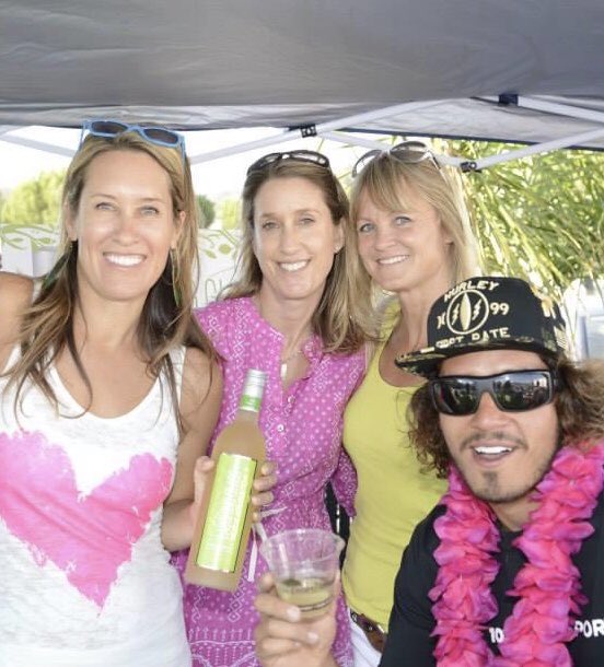 Throw back! Remember when we could do fun stuff with pals?!!! #mondaymotivation #margarita #mood