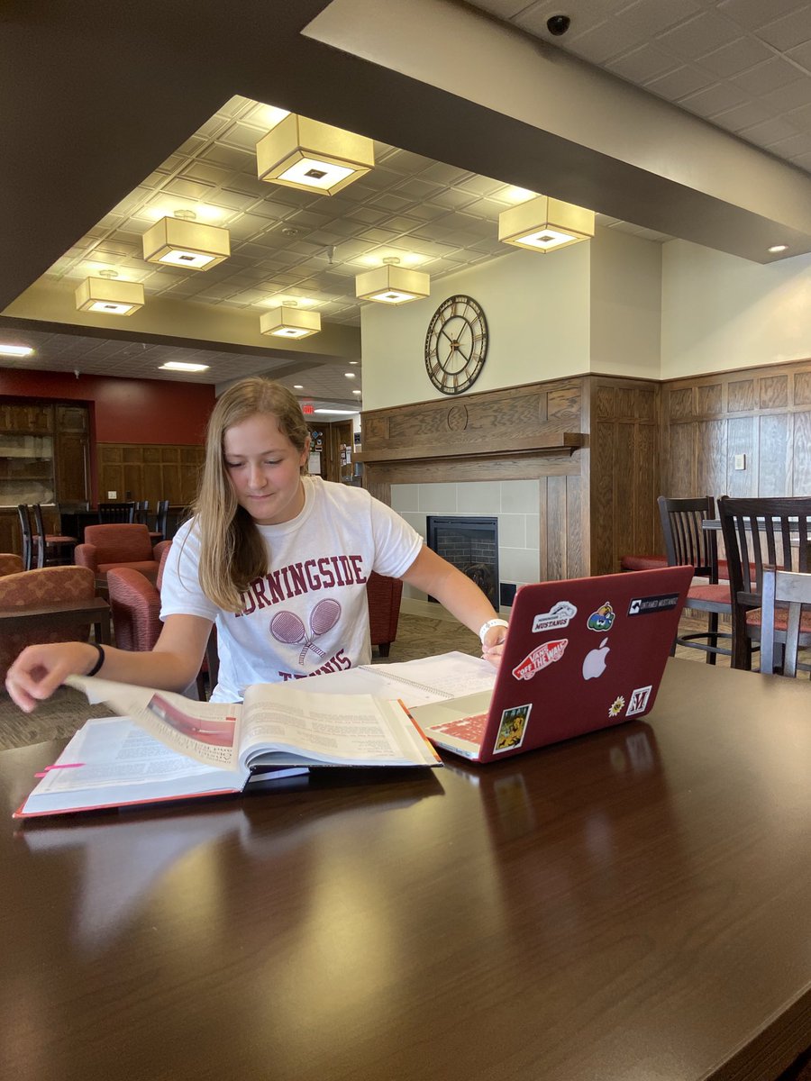 MsideMustangs's tweet photo. During my regular day, since most of my classes are online, I usually find different places to study around the dorm! ☺️📚 #MsideTakeover #MsideIsTheBestSide https://t.co/jOnRZ8SCgr
