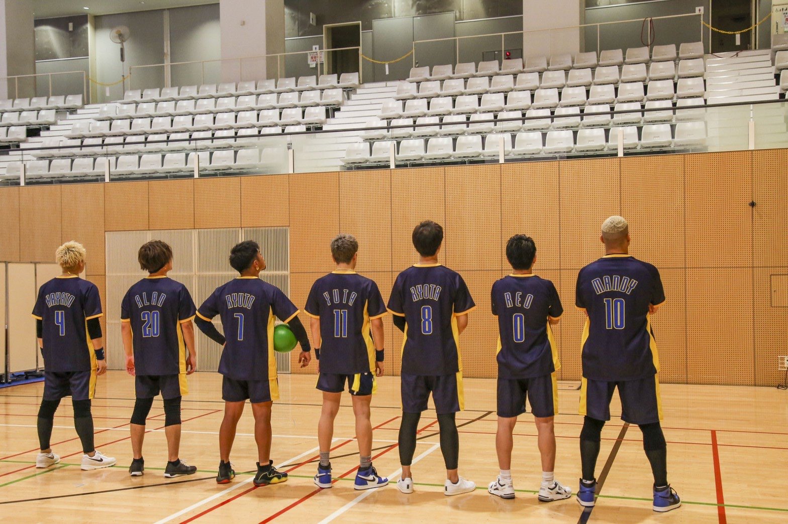 むぎ 片寄涼太 Generations Cl Dodgeballkingdom 背番号 8 後ろ姿だけでカッコいいって 片寄くんのユニフォーム姿素敵 推しのラジオ体操見れて最高 Geneはどんな時も全力で楽し ませてくれる 最高に面白くて 最高にカッコいい こんな
