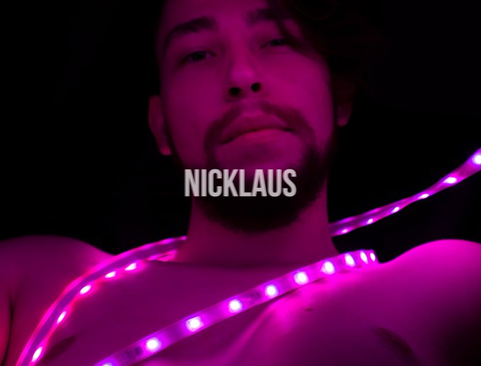 LED <3 Sla to pensando em criar um OnlyFans 🤔 https://t.co/8Uh8RQGHep