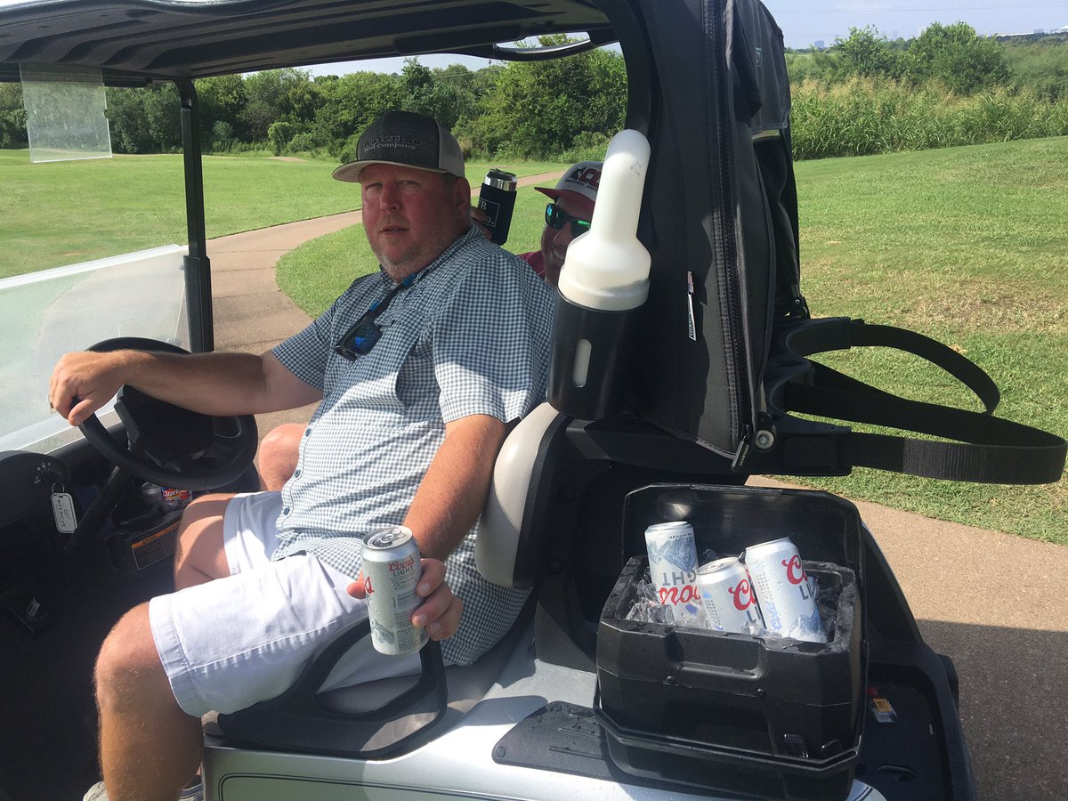 johngranato's tweet photo. This guy gets it. @coorslight #Texaschill https://t.co/Ob2zRpgwy1