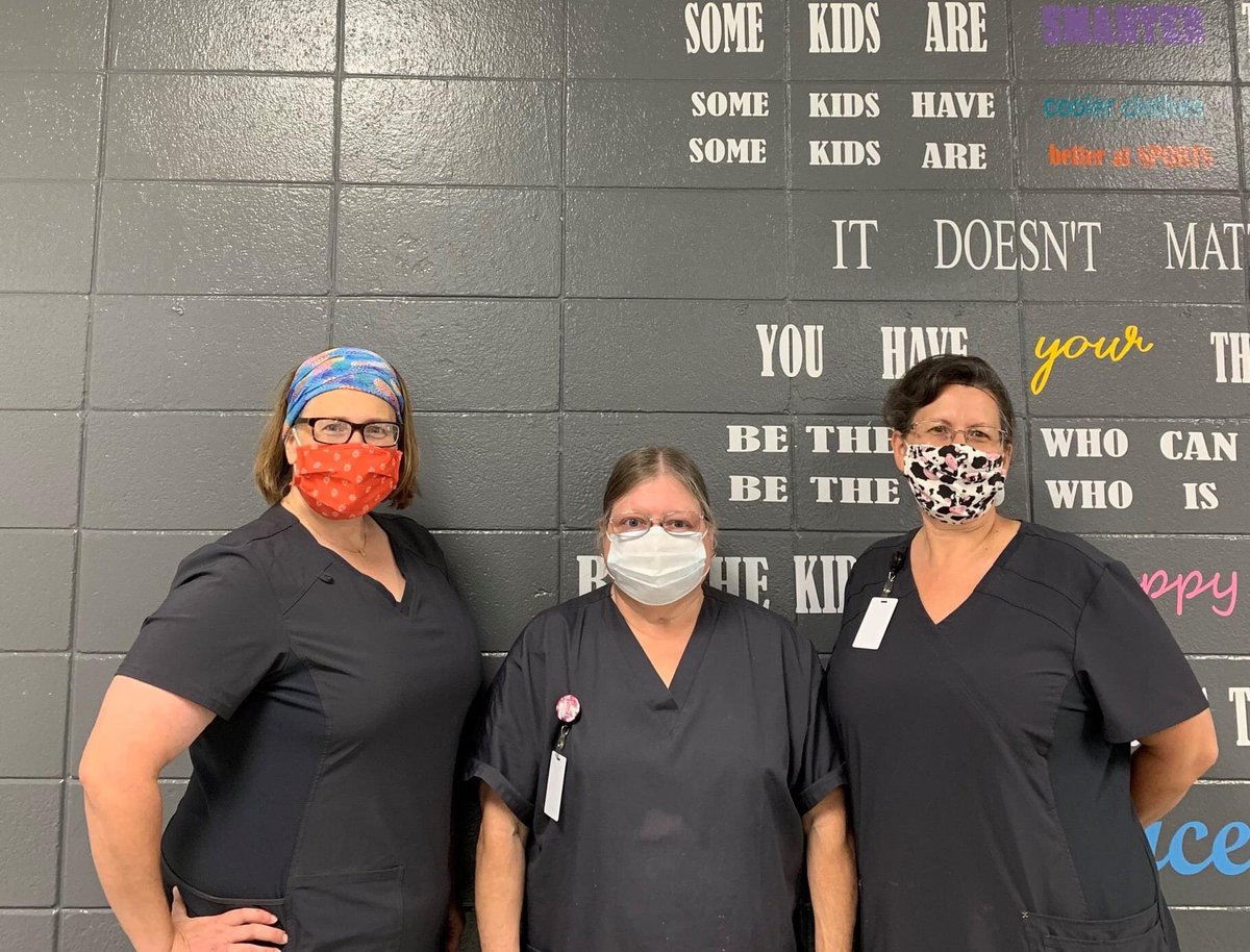 Harrison_PRS's tweet photo. So proud &amp; grateful to have Ms. Vonnie Yocum on our HCSD Child Nutrition Team! She’s cafeteria manager at Woolmarket Elementary &amp; recently won over $1,000 worth of cafeteria equipment to transport food at school (Metro Max Q food cart &amp; Mighty Lite cooler). Congrats, Ms. Yocum! https://t.co/TSIIpBgJ2P