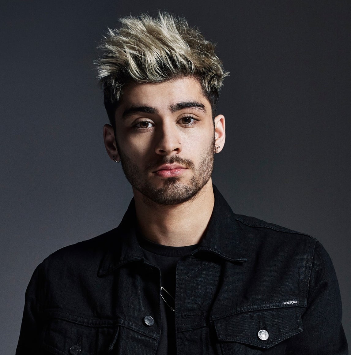 _harrysinfinity's tweet photo. STREAM PILLOWTALK https://t.co/mWA08YNzCG
