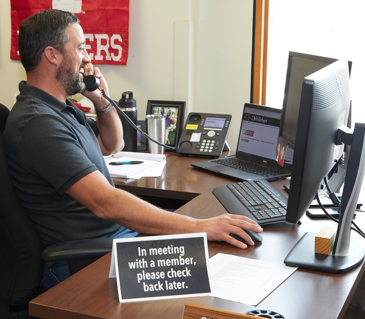 doitbestcorp's tweet photo. When our #DoitBest member-owners meet with our Merchandising or LBM teams during the fall market, it looks a little different than usual, but our experts are behind them every step of the way. https://t.co/qWKqIReMAm
#DoitBestfallmarket #Itallhappensonline https://t.co/lW9Zq1pii5