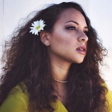 hello! i love you and i care for you very much!this is a thread for the gorgeous jasmine cephas jones BECAUSE I CAN'T SIMP ENOUGHalso it'll (hopefully) make you feel happier!