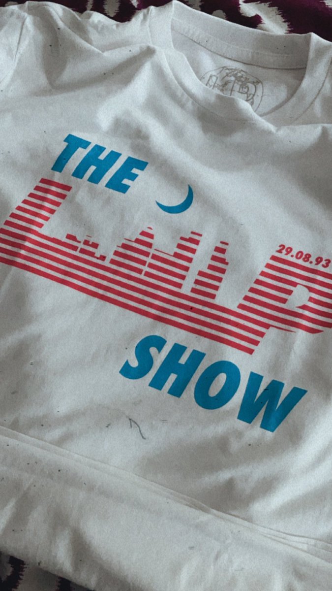 alonelypolaroid's tweet image. #lpshowact2 squad where we at?  @LiamPayne