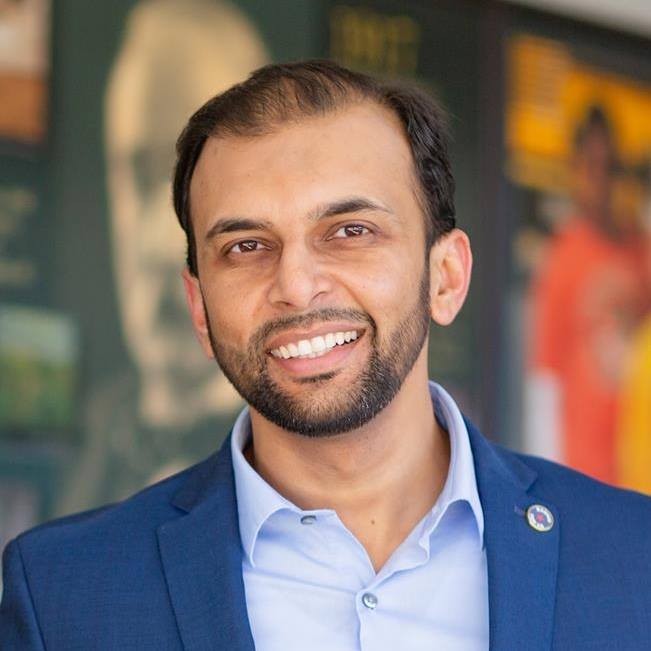 BlueDominion's tweet photo. Happen to miss our inaugural Flip-a-District Friday? 

We featured 3 fantastic candidates, @QasimRashid,
@DrCameronWebb, and @VoteForBetts running in the 1st, 5th, &amp; 6th Districts respectively. Click the link to learn more and help their campaigns today.

https://t.co/Kw1PsIceHr https://t.co/AjPNTPy6bc