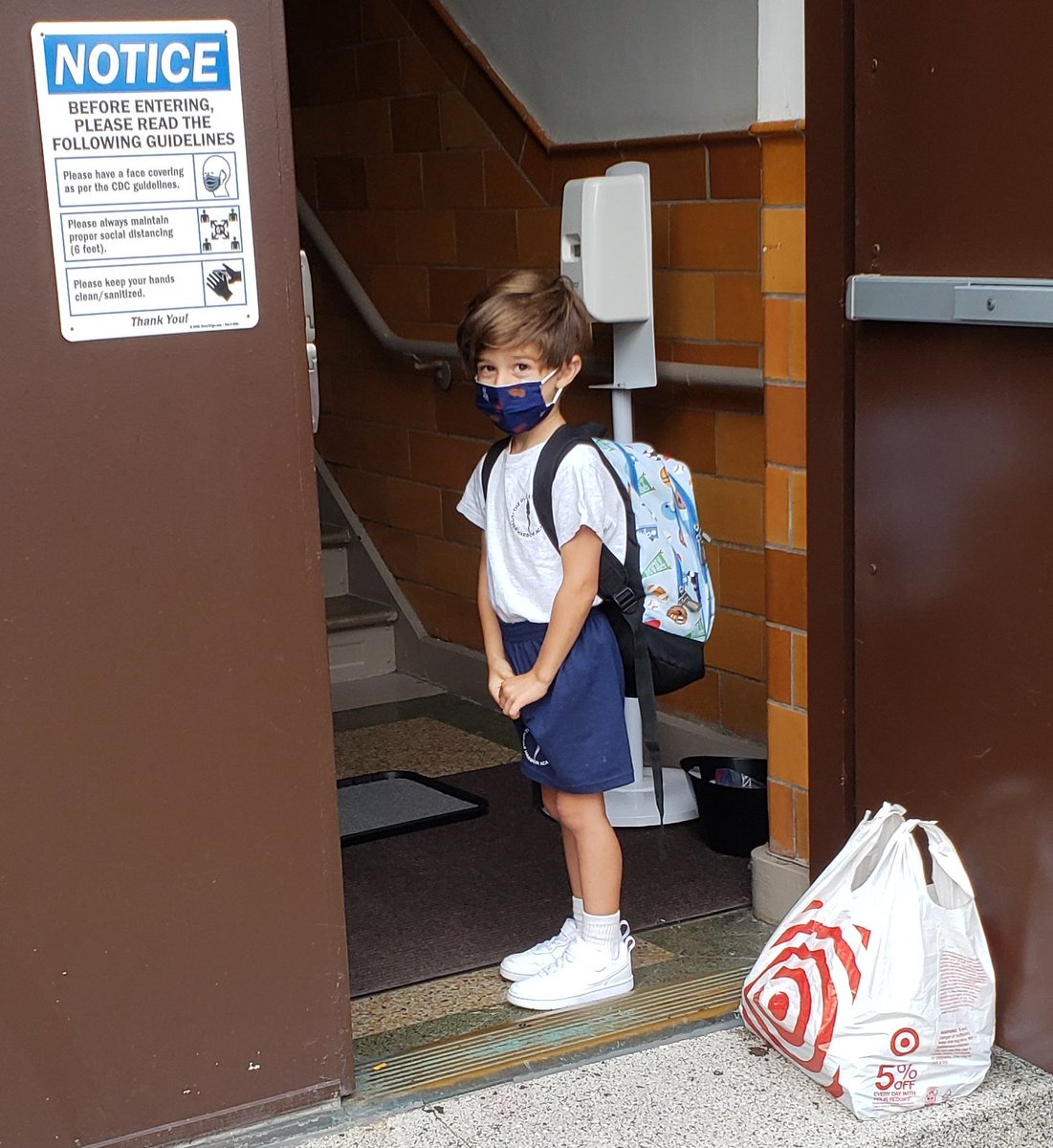OLCSchool's tweet photo. This is the way we go to school, go to school, go to school. This is the way we go to school during COViD-19.
3/ Step to the door and await our turn. #OLCpride #AlwaysOLC #rcan #wegotthis #CatholicEdNJ #BackToSchool2020 https://t.co/DZFDH1q0NR