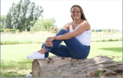 UJWSwimDive's tweet photo. We are so excited to announce Sulinke Van Den Berg has committed to UJ, coming to us from Zambia. She will be joining our team with an impressive boast of 11 Nationals B cuts! Read more about her here: https://t.co/QrSQqkgvaF

#naia #ncaa #jimmiepride #jimmieswimmie #swimming https://t.co/vHhk5eKdTr