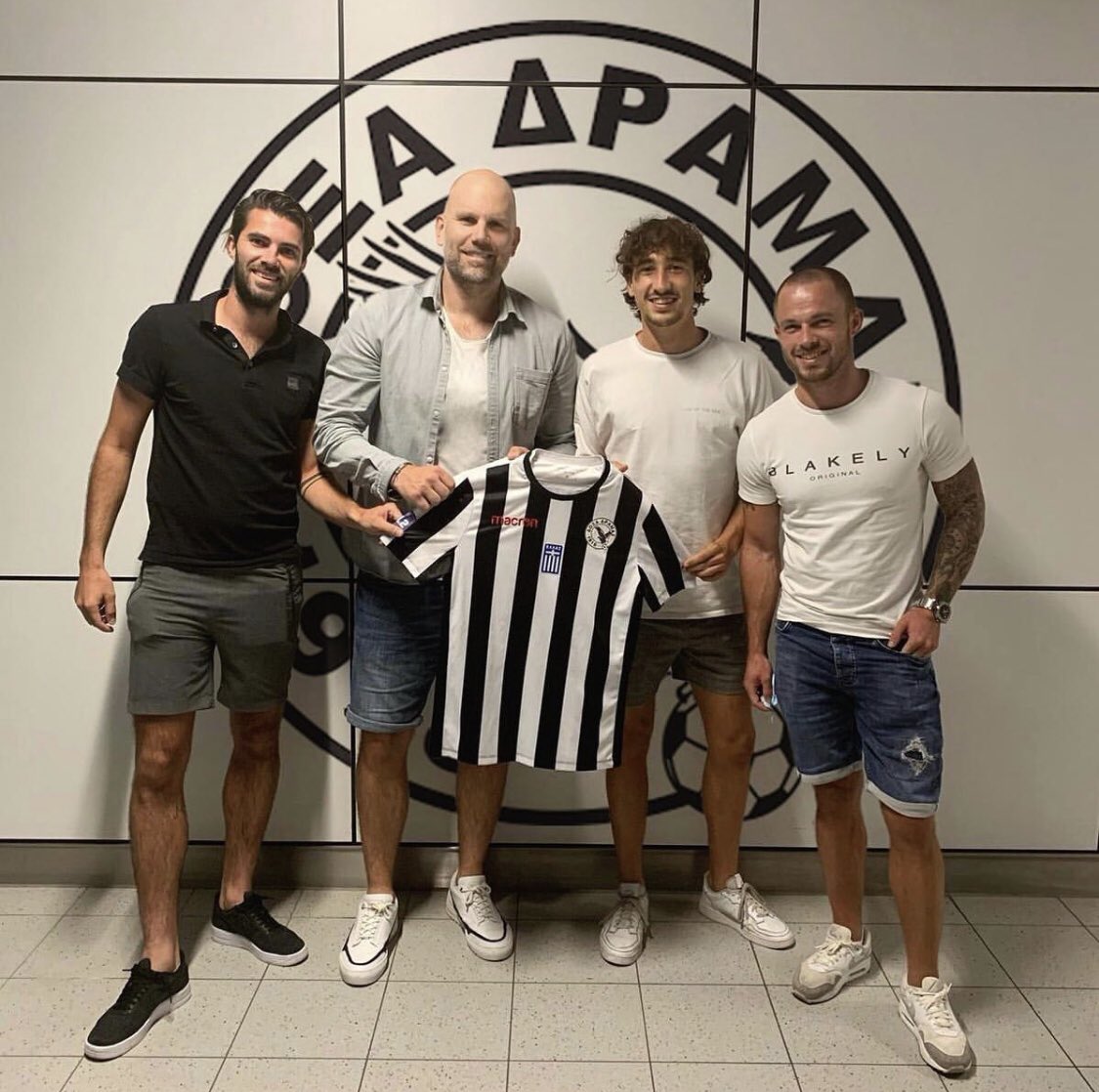 FCDeAvonturiers tweet picture
