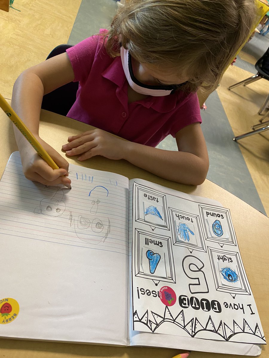 nanajofletcher's tweet photo. #journalwork #prek #our5senses #sdircprek #vbevibe #vbe @bfloodSDIRCPreK https://t.co/hMwlfUhJU2