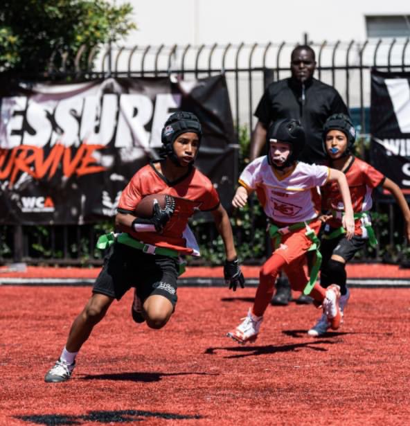 #MotivationMonday - When you see that opening and go for it! 🏈🏈🏈🏈  TOUCHDOWN! 🏈🏈🏈🏈  
Photo Credit: #tungtat
.
.
.
.
.
#NFLFlagSD #sandiego #nflflagfootball #touchdown