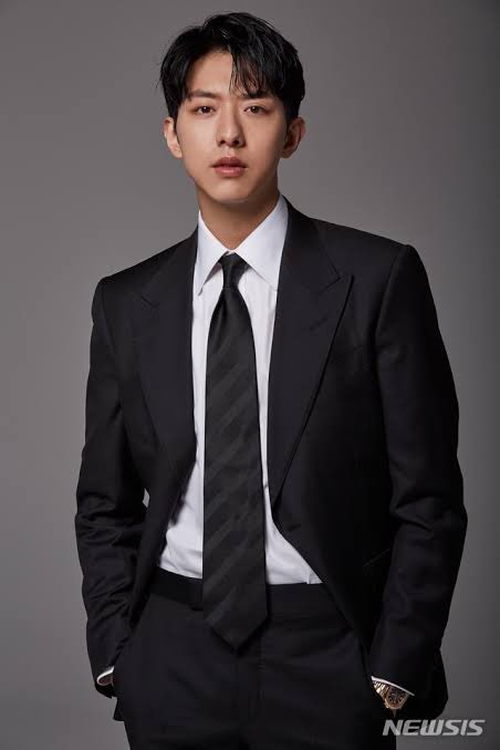 HAPPY BIRTHDAY Lee Jung Shin      