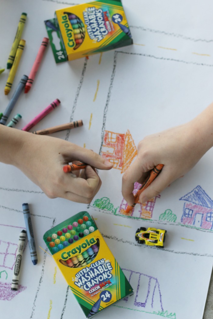 #ad Over on the blog I am sharing 10 fun &amp; simple activities to do with your kiddos. What are some of your favorite family activities? #dialandcrayolaattarget 
<a href="/dial/">Dial</a> <a href="/Target/">Target</a> <a href="/sofablife/">SoFabLife</a> gingersnapcrafts.com/2020/09/10-fun…