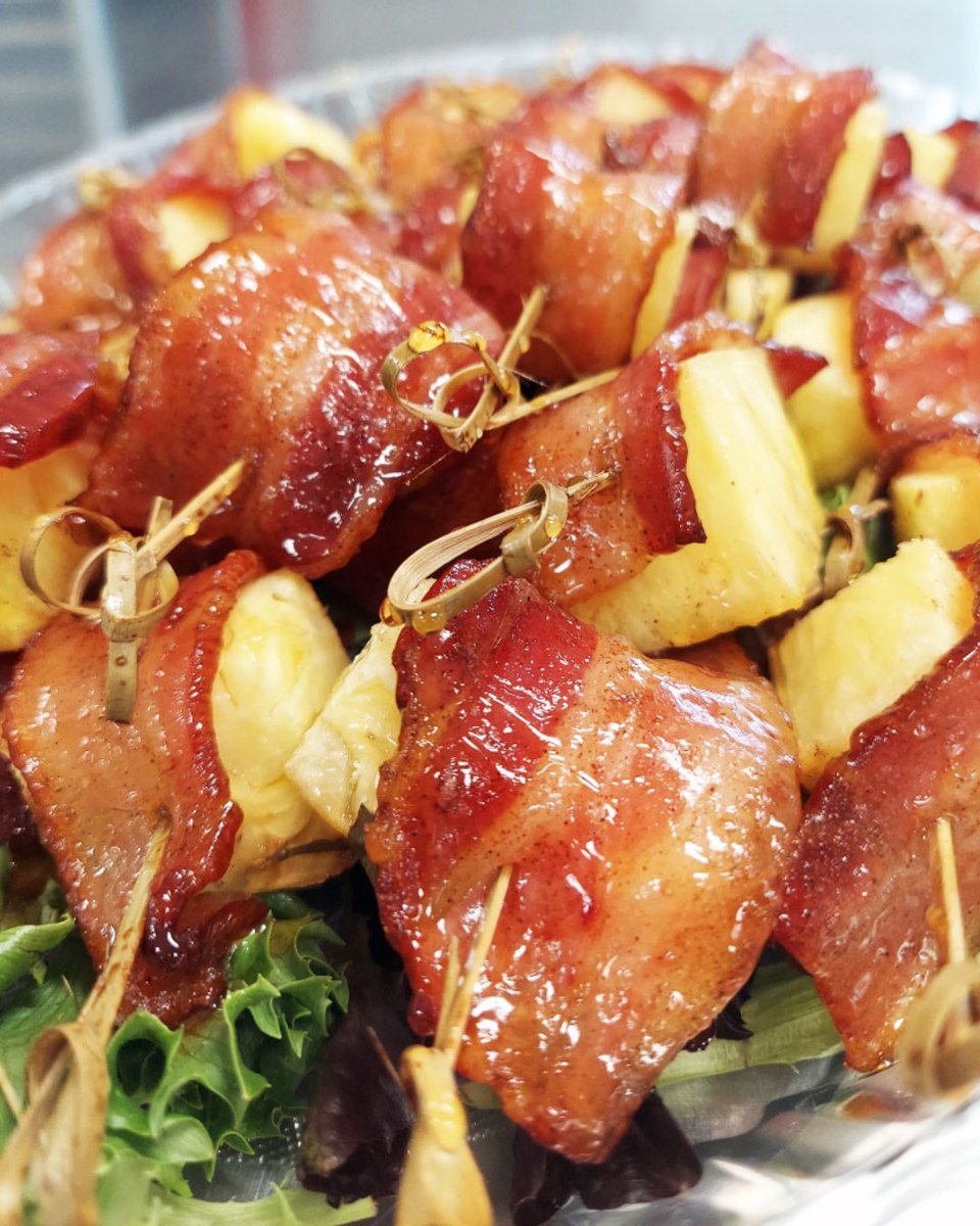 ChefsDelights's tweet photo. WAB (wet a** bacon) Glazed in Brown Sugar and Wrapped Around a Ripe Pineapple Chunk 😍
•
•
•
•
#ChefsDelights #corporate #events #catering #meetings #foodie #foodphotgraphy #foodblogger #cateringservices #foodstation #miami #delicious #yum #weddings #brunch https://t.co/a30Eaveoed