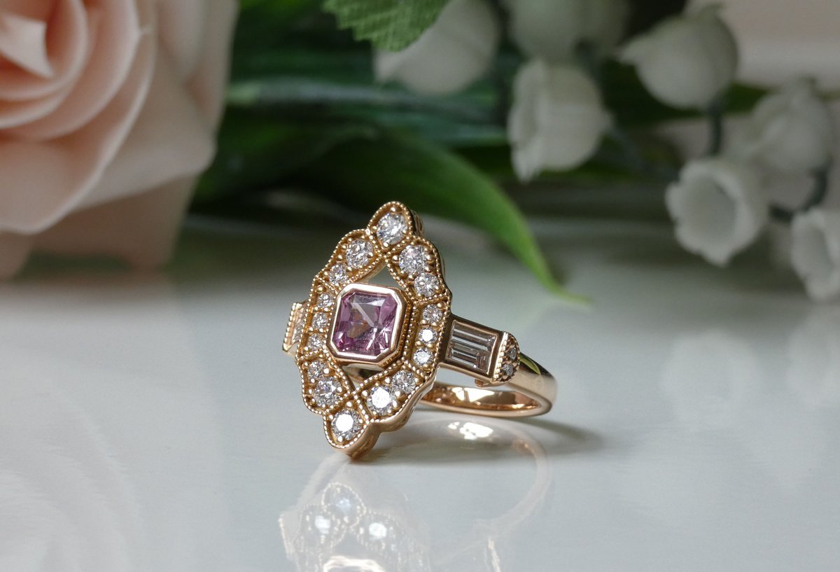 CWM_YHBW's tweet photo. 💍@HeulwenLewis specialises in designing and creating beautiful #custommadejewellery. The business is currently offering 10% off each customer's first bespoke purchase when the nearlyweds quote Your Herts and Beds Wedding before September 24th. Visit https://t.co/xqYI4ZVofM https://t.co/z6CJ9dibwv