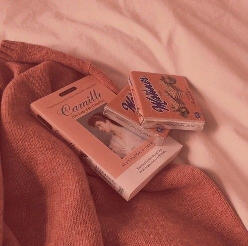 StudywithCharm's tweet image. Hey  #studytwt | #studytwtph
~Charmaine/Charm/ Cha
~ 16 y/o
~she/her
~ 10th grader
~filo🇵🇭
~ dream uni: ust😸
~ dream course: medtech
~notion user
~likes to eat chocolate when studying
~coffee lover
~likes to read and collect books ;) 
~ I watch anime too!

Rt/like to be moots😚