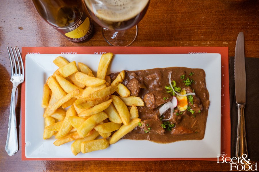 Waffle carts, chocolate shops, and moules-frites (fries) stands – oh yes! Belgian cuisine promises you all of this and yet so much more: can you say steak and mince rolls? Ever tried authentic Belgian veal meatballs cooked in white beer?
 bit.ly/2Imx1TW