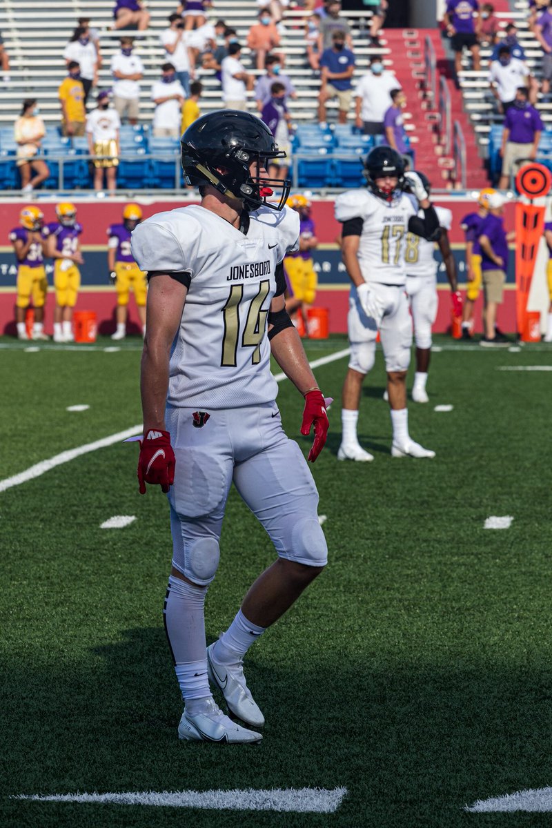 crlong14's tweet photo. 1 more day, These past 2 weeks have been rough, but I’ve been able to see the positive side in it. It’s made me love the game all over again and see how hard it is to be just 2 weeks away from something I’ve had a love and passion for forever. (Be expecting something big)
#otr https://t.co/LYN30kqPFz