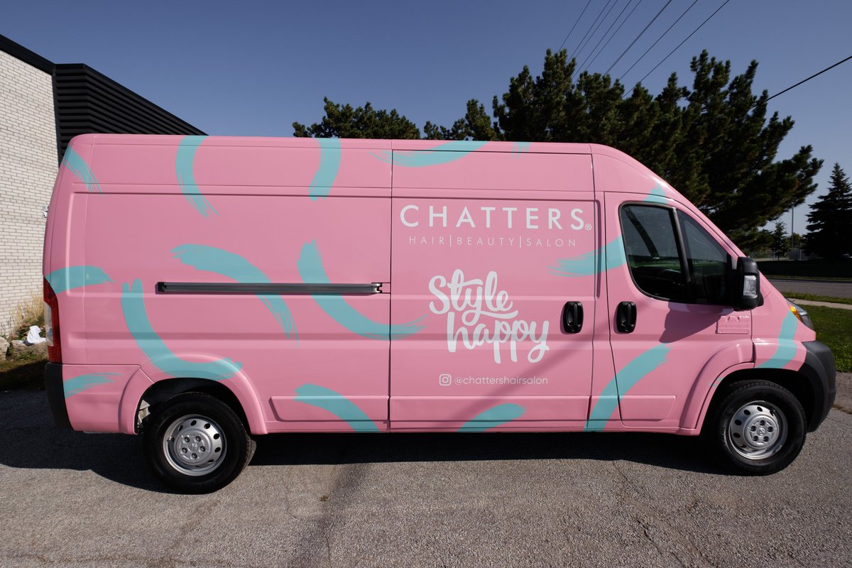 juiceworksJWE's tweet photo. How adorable is this fully customized Glam Van we built for Chatters' upcoming #StyleHappy tour😍🎀
#juiceworks_exhibits #stylehappytour #chattershairsalon #customizedvan #mobilemarketing #fabrication #design #detailing #marketing #canada #toronto #experientialmarketing https://t.co/WNjaehCLsB