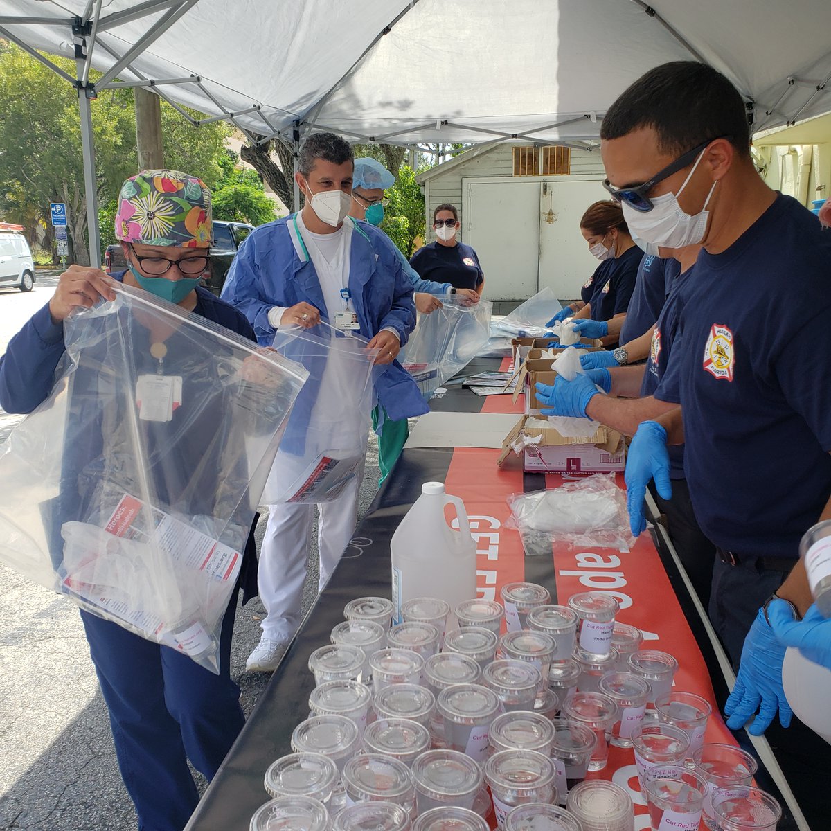 CutRedTape4Hero's tweet photo. Some more photos from our PPE giveaway at Larkin South! We are in Miami/Hialeah/South Florida all week giving PPE to hospital workers &amp; others in need. To request we visit your healthcare org, email info@asrlab.org https://t.co/Vbda8gRKsO (Credit: Robert Ripps) #miami #hialeah https://t.co/MYqyb6NcZ2