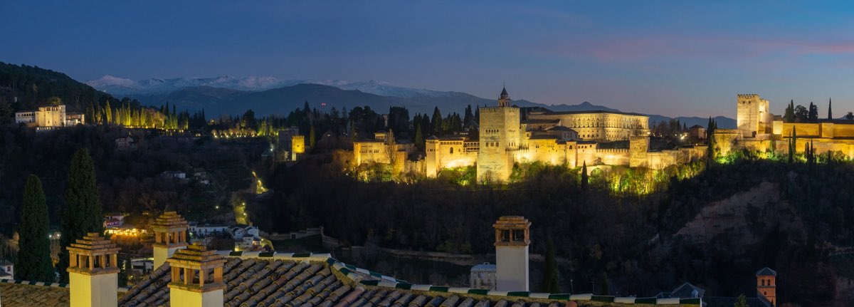 DIYTripsTips's tweet photo. Amazing views of Granada in Spain .    
📸 Image:  https://t.co/NnkPB9yDA5.  
#photograph #spain #travel #advertisement #BoycottShutterstock #lightroom #AdobeStock #stockphoto #stockphotos https://t.co/FpOiPKgIo4