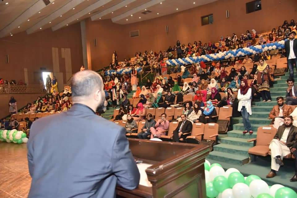 wapexp1's tweet photo. Memories of 2019-20
#Faisalabad #wapexp #DigitalMarketing #freelancing
#computerCollege https://t.co/konP6eu2oj