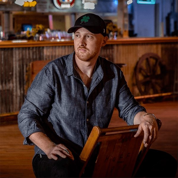 Thursday, September 17th! Doors open at 6pm for dinner and the show starts at 8!

NO COVER FEE! Come see Zachary Grant and Ray Wilde